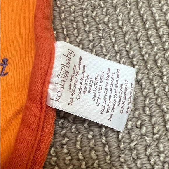 Baby's First Halloween Bib - Picture 2 of 3